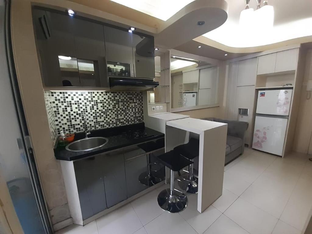 Apartemen Bassura City By Globy Property Jakarta Exterior foto