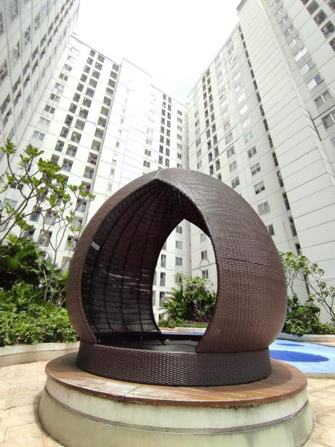Apartemen Bassura City By Globy Property Jakarta Exterior foto